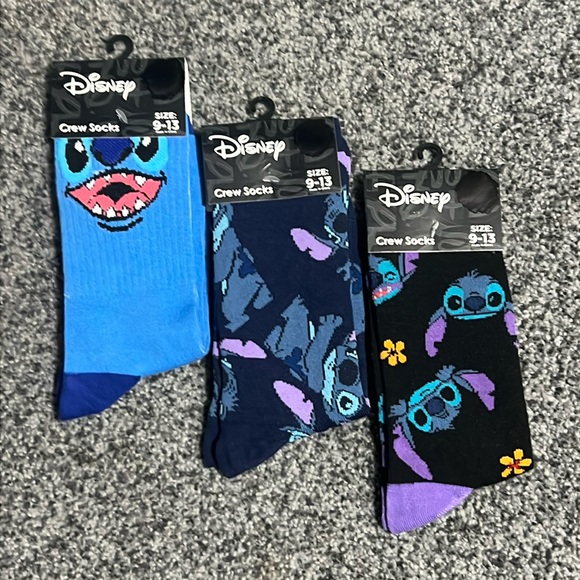 Disney Accessories - 🌸4/$20🌸STITCH SOCKS NWT